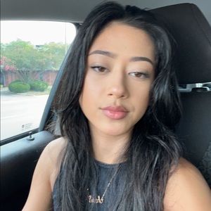 Meet your Posher, Hiba